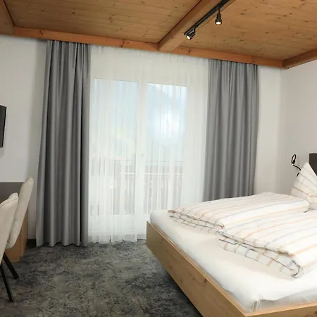 Fruehstueckspension Jagdhof 2*