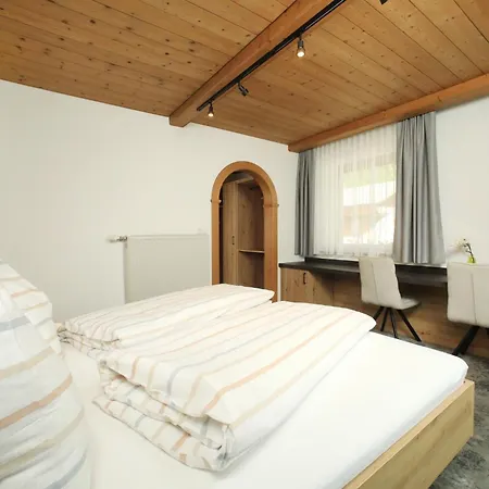 Fruehstueckspension Jagdhof Affittacamere 2*