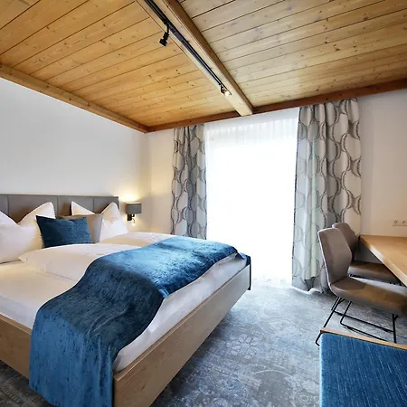 Fruehstueckspension Jagdhof 2*